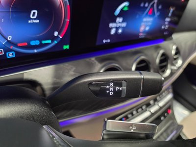 MERCEDES-BENZ E-CLASS - 9