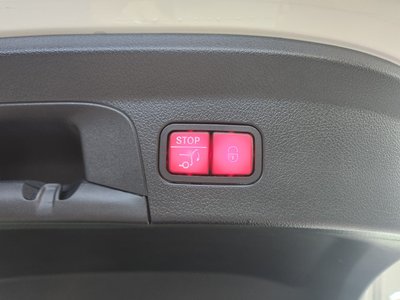 2023 Mercedes-BENZ GLE — миниатюра 16