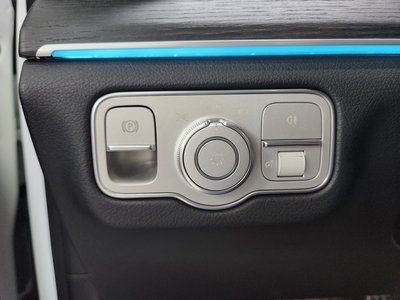 2023 Mercedes-BENZ GLE — миниатюра 11