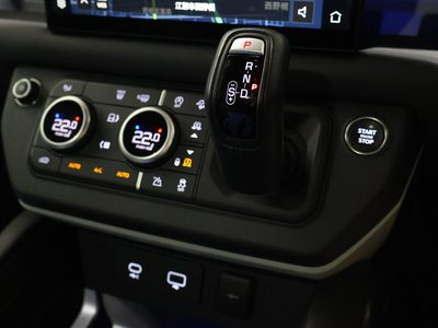 2024 LAND Rover DEFENDER 缩略图 24