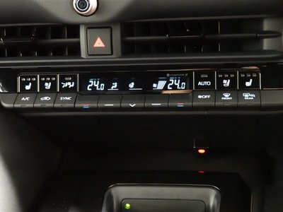 2025 Toyota CROWN SPORT 缩略图 13