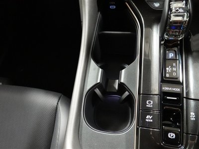 2025 Toyota CROWN SPORT 缩略图 28