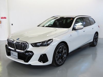 BMW I5 TOURING - 1