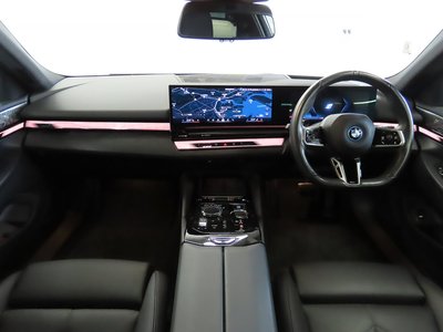 BMW I5 TOURING - 6