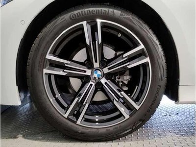 2025 BMW 3 SERIES — миниатюра 8