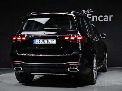 MERCEDES-BENZ GLS - 4
