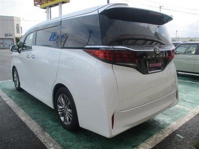 TOYOTA ALPHARD - 5