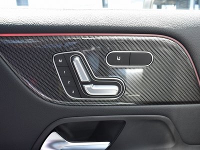 2025 Mercedes-BENZ GLA 缩略图 26