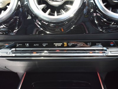 2025 Mercedes-BENZ GLA 缩略图 21