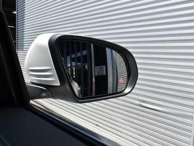 2025 Mercedes-BENZ GLA 缩略图 34