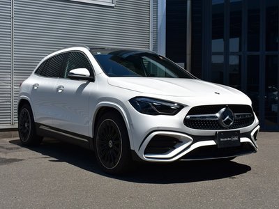 MERCEDES-BENZ GLA - 3
