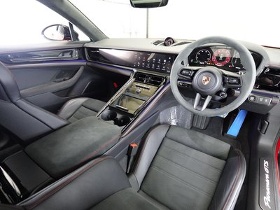 2025 Porsche PANAMERA 照片 4