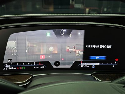 CADILLAC ESCALADE 5TH GENERATION - 8