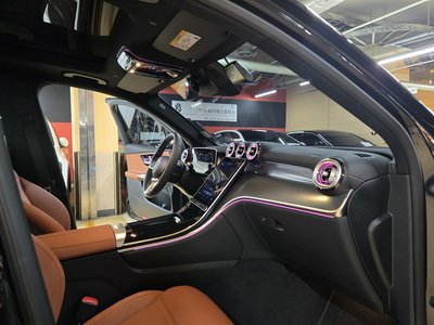 MERCEDES-BENZ GLC - 9