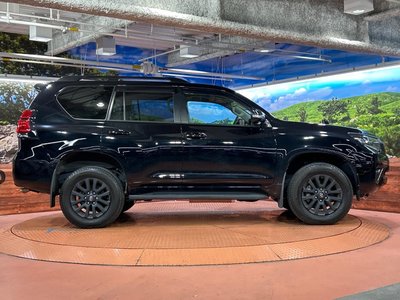 صورة مصغرة 59 لـ 2023 Toyota LAND CRUISER PRADO