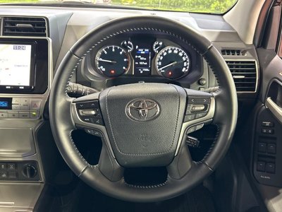 صورة مصغرة 11 لـ 2023 Toyota LAND CRUISER PRADO
