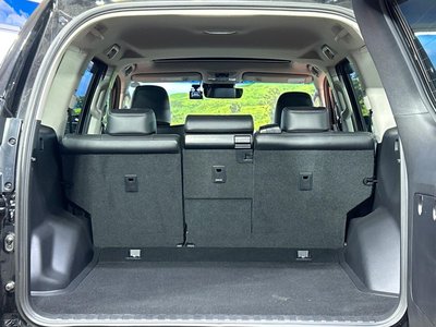 صورة مصغرة 41 لـ 2023 Toyota LAND CRUISER PRADO