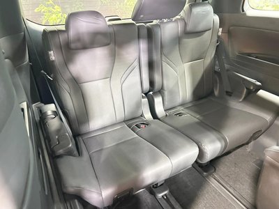 2024 Toyota ALPHARD — фото 10