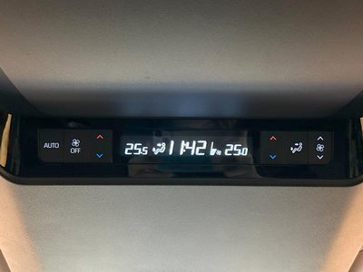 2024 Toyota ALPHARD — миниатюра 48