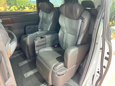 2024 Toyota ALPHARD — миниатюра 36