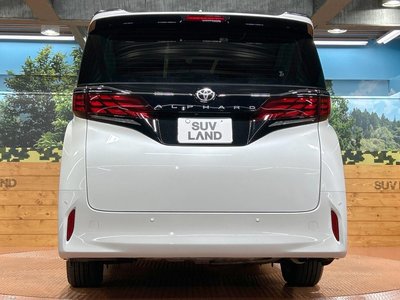 2024 Toyota ALPHARD — миниатюра 16