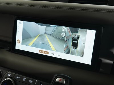 LAND ROVER DEFENDER - 9