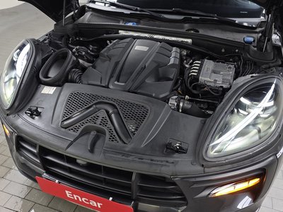 صورة 7 لـ 2020 Porsche MACAN