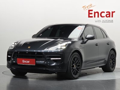 صورة 1 لـ 2020 Porsche MACAN