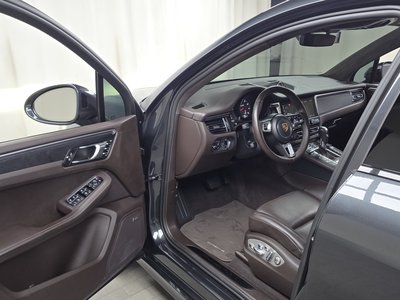 2020 Porsche MACAN thumbnail 13