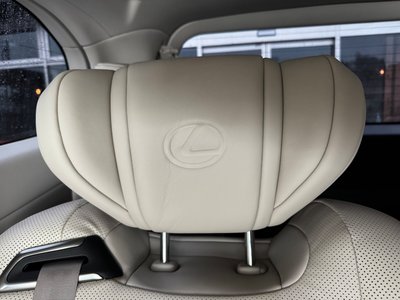 2025 Lexus LM — миниатюра 53