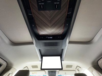 2025 Lexus LM — миниатюра 55