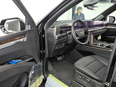 CADILLAC ESCALADE 5TH GENERATION - 10