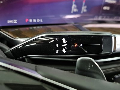 CADILLAC ESCALADE 5TH GENERATION - 9