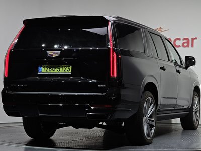 CADILLAC ESCALADE 5TH GENERATION - 4