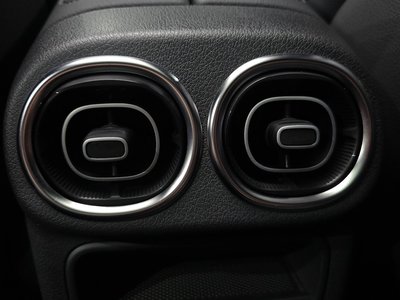 صورة مصغرة 32 لـ 2023 Mercedes-BENZ GLC