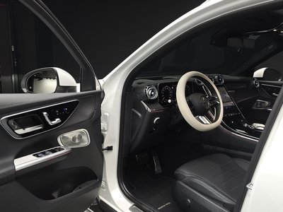 صورة مصغرة 13 لـ 2023 Mercedes-BENZ GLC