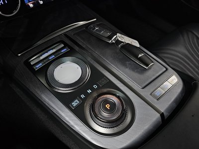 GENESIS G80 (RG3) - 9