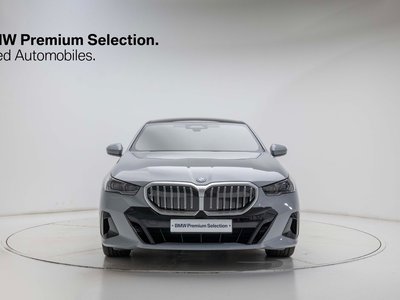 صورة 2 لـ 2025 BMW 5 SERIES