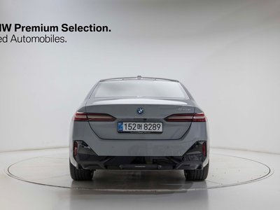 صورة 3 لـ 2025 BMW 5 SERIES