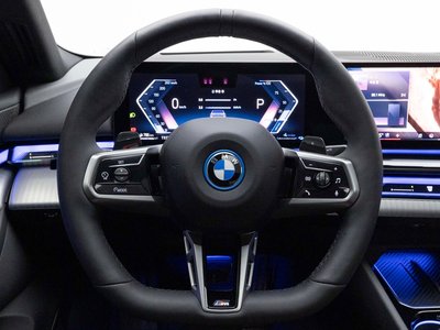 2025 BMW 5 SERIES 缩略图 14