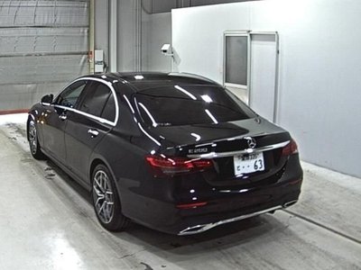 MERCEDES-BENZ E-CLASS - 5