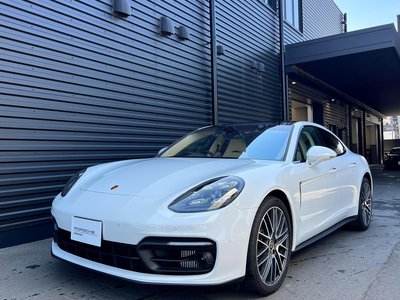 PORSCHE PANAMERA - 1