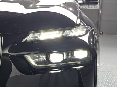 2025 BMW X7 照片 9