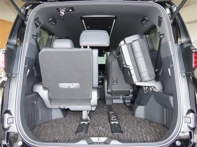 صورة مصغرة 31 لـ 2025 Toyota ALPHARD