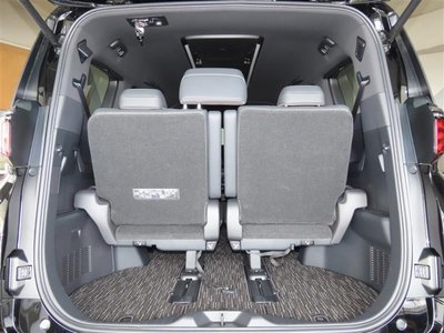 صورة مصغرة 30 لـ 2025 Toyota ALPHARD