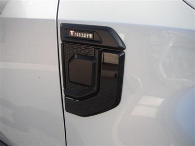 TOYOTA LAND CRUISER 250 - 4