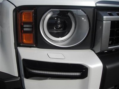 TOYOTA LAND CRUISER 250 - 3