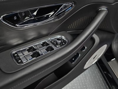 2022 Bentley FLYING SPUR thumbnail 33