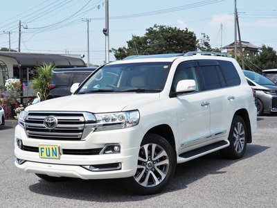 صورة 4 لـ 2020 Toyota LAND CRUISER 200