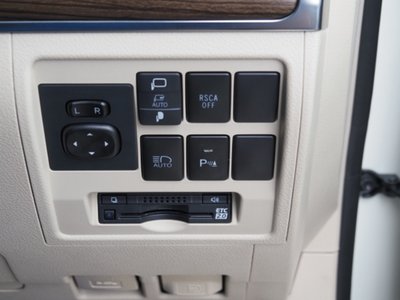 2020 Toyota LAND CRUISER 200 — миниатюра 51